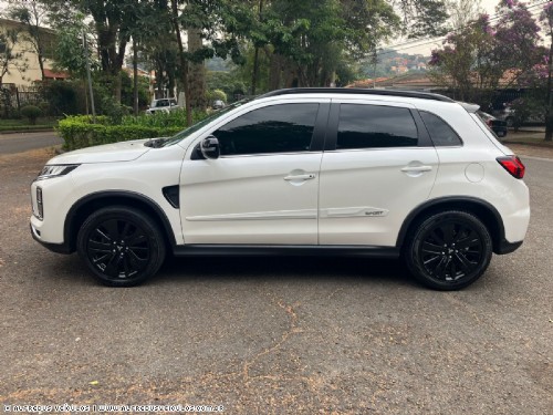 Mitsubishi OUTLANDER HPE BLACK EDITION AWD 2021/2022